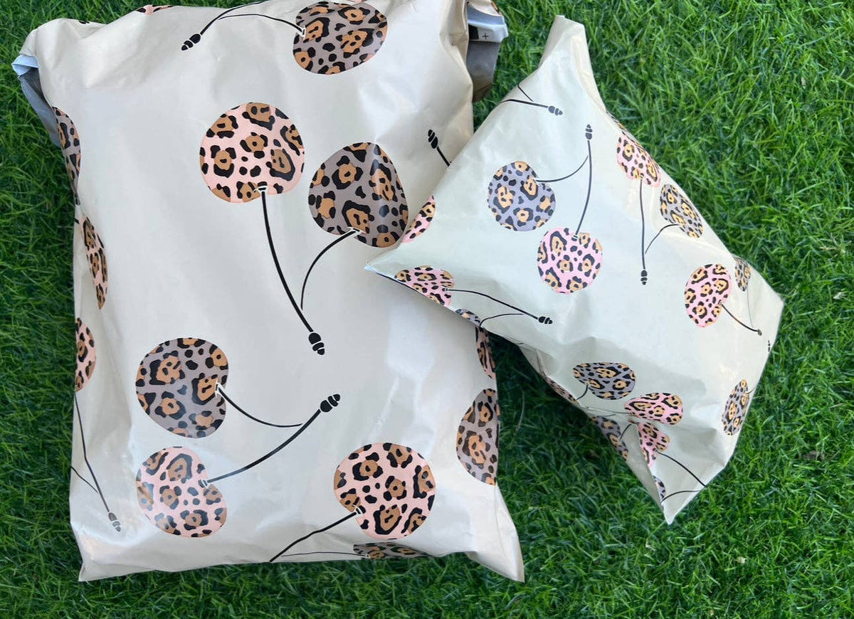 6x9 Cheetah Cherry poly Mailers